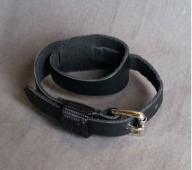 Black Leather Tongue Tie